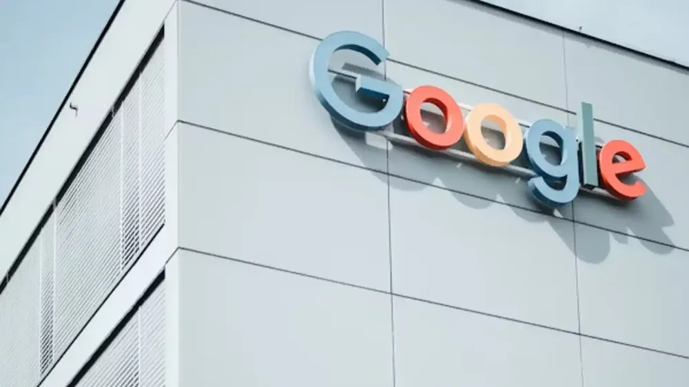 Chegg подает в суд 