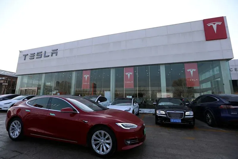 Новости компании Tesla: низкие продажи