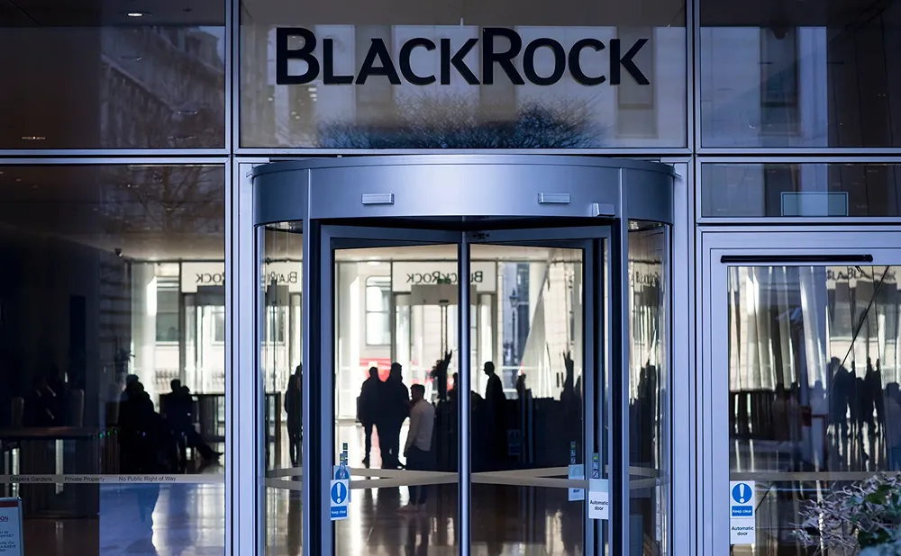 BlackRock продажа облигаций