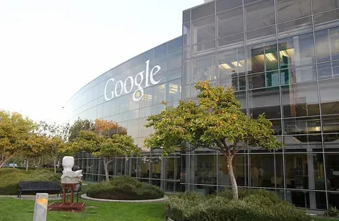 Google и искусственный интеллект — вот ключевые направления развития.