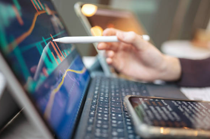 В какие дни можно торговать в майские праздники на СПБ бирже?