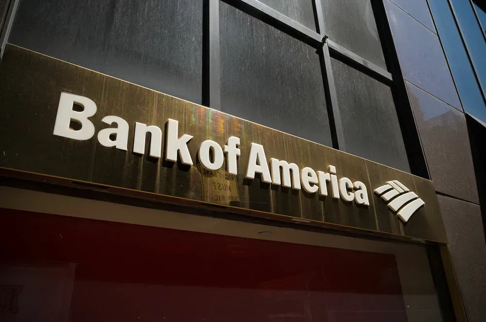 Сколько заработали топ-менеджеры Bank of America за 2024 год?