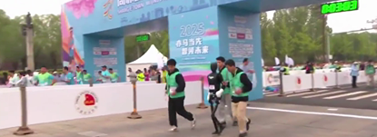 Где прошёл марафон роботов и людей?