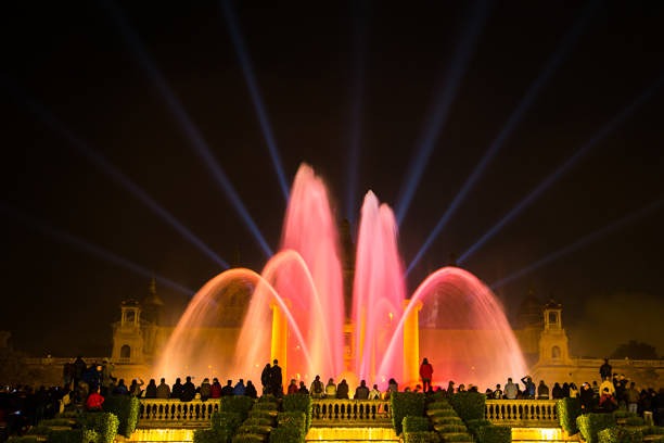 Когда заработают фонтаны в Барселоне? 