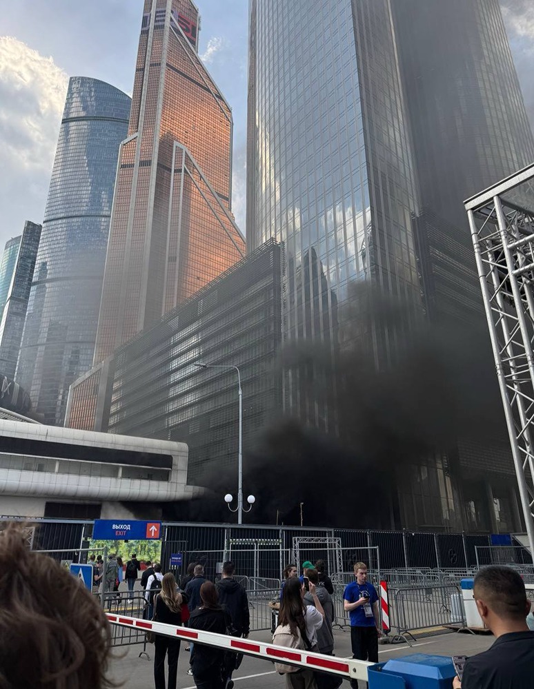 Что случилось в ТЦ «Афимолл»?