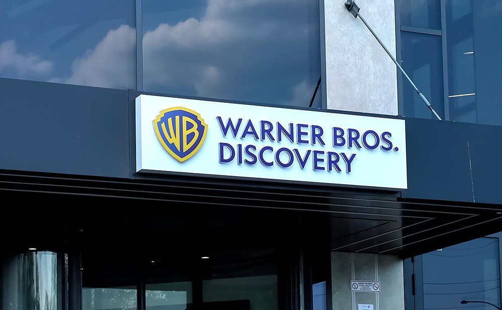 Новости компании WARNER BROS.