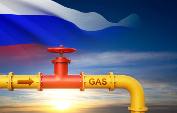 Какую прибыль «Газпром» получил от сделки по покупке доли в «Сахалинской энергии»?