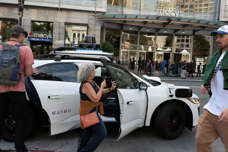 Как развивается беспилотное такси компания Toyota?