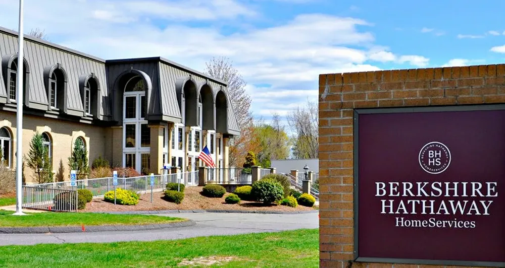 Когда Berkshire Hathaway Inc. опубликует ее квартальный отчет?