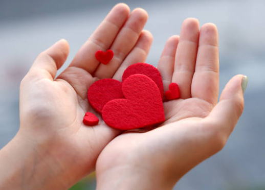 Какие благотворительные проекты реализует компания «Русал»?