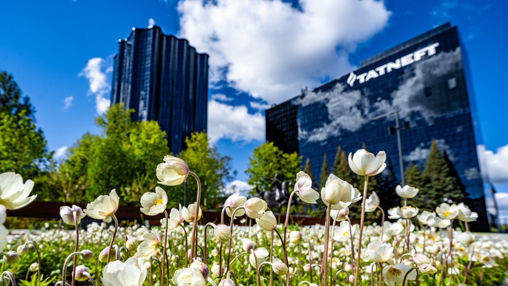 Какие направления развития компании «Татнефть» являются приоритетными?