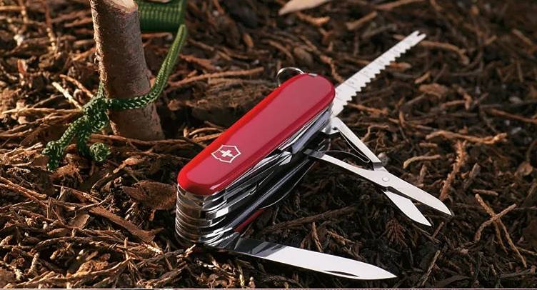 В чем фишка швейцарского ножа?
