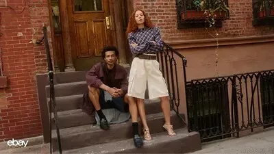 Кого Ebay назначает постоянным стилистом?