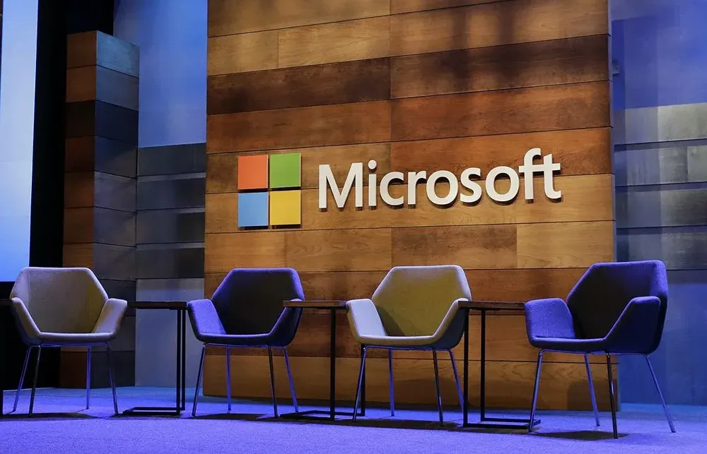 Какие прогнозы у компании Microsoft?