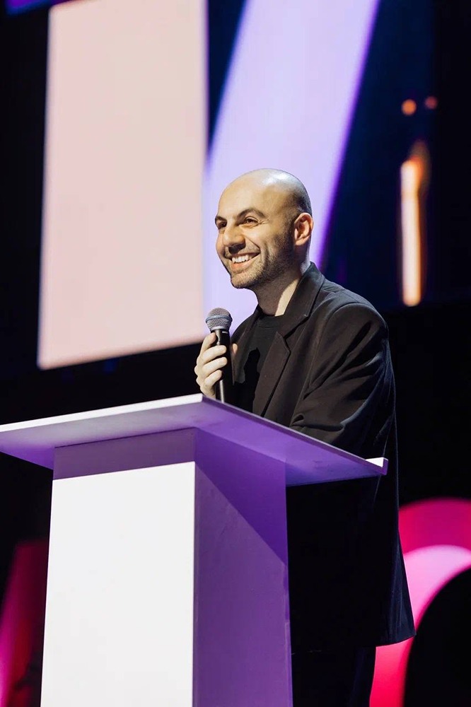 За какой сферой будущее?