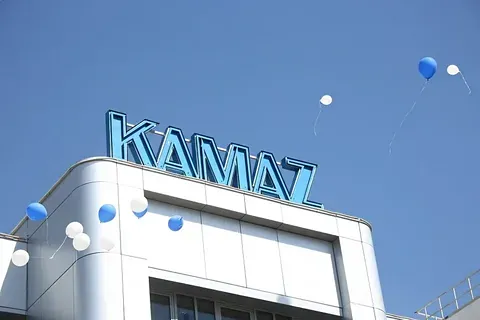 Какую сумму суд удовлетворил по иску Камаза?