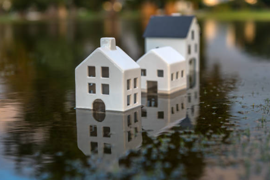 «Росгосстрах» помогает клиентам, пострадавшим от паводка в Тюменской области: выплаты и порядок действий