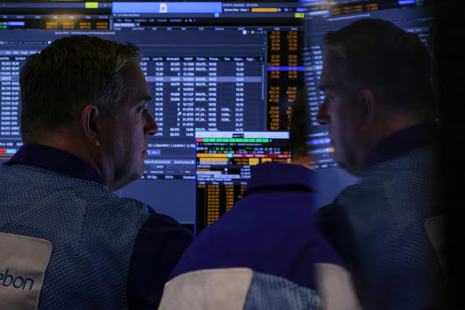 Wells Fargo и UBS обновляют прогнозы по американским индексам