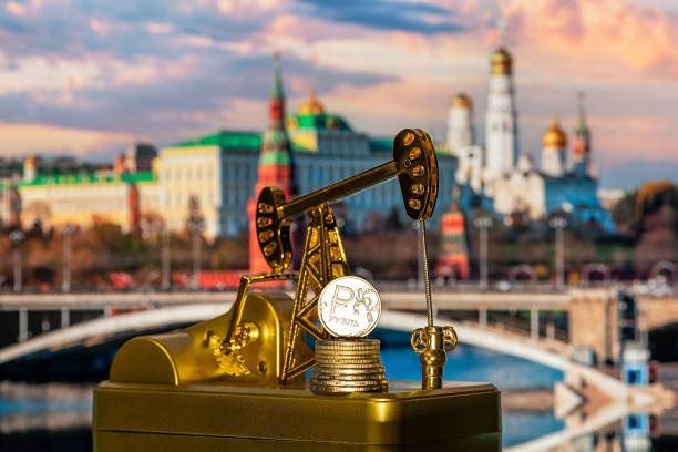 Канада предлагает снизить «потолок» цен на нефть из России