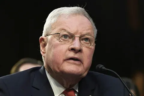 Россия требует гарантий от Запада об отказе от расширения НАТО