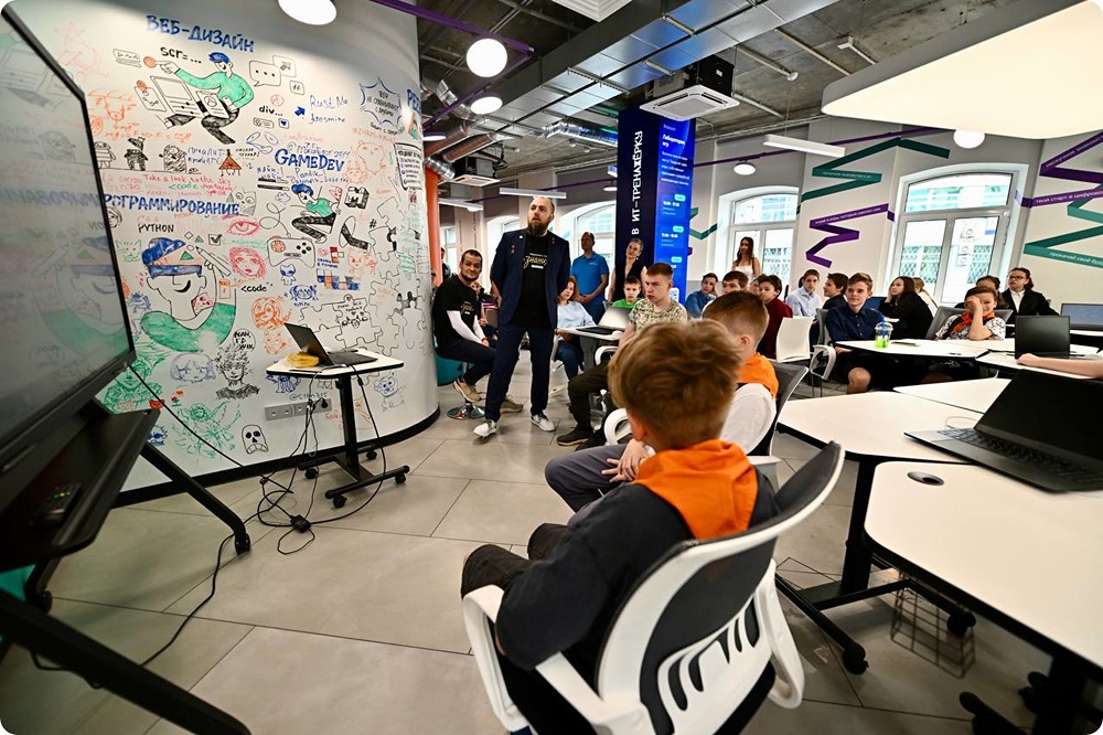 Сбербанк запускает программу обучения детей-сирот работе с искусственным интеллектом