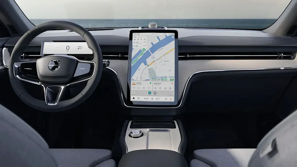 Google Assistant в Volvo заменит на ИИ Gemini: новые возможности для водителей и расширение партнерства с OEM-брендами