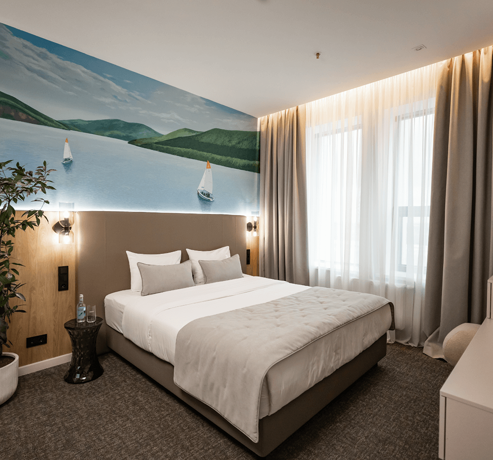 Cosmos Hotel Group и «Абрау-Дюрсо» реализовали первый совместный проект — номер Abrau Club в Омске