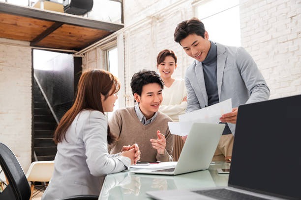 В Китае набирает популярность аренда фейковых офисов для имитации работы среди молодёжи