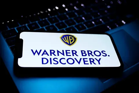 Warner Bros Discovery разделится на две компании: стратегия адаптации к эпохе стриминга