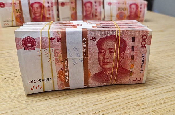 Золотовалютные резервы Китая достигли максимума с сентября 2023 года