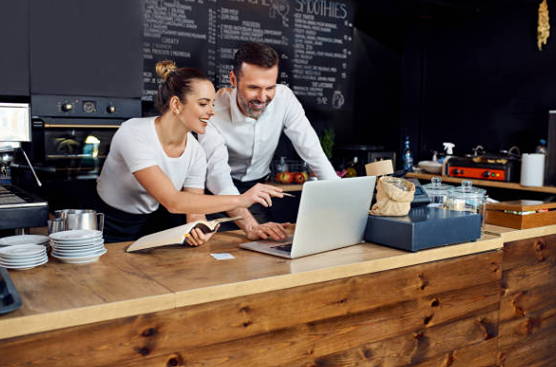 Отраслевые решения Сбербанка для бизнеса: помощь кафе и ресторанам