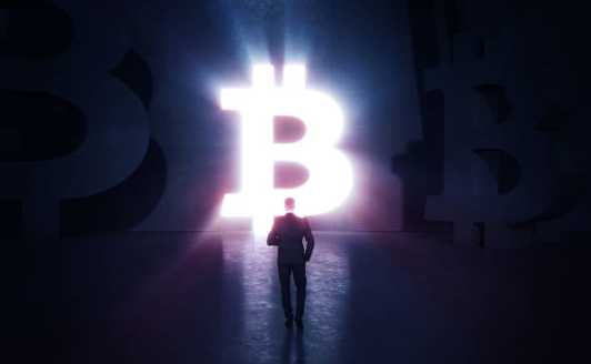 Криптовалютные инструменты на российском фондовом рынке: пример от Сбербанка