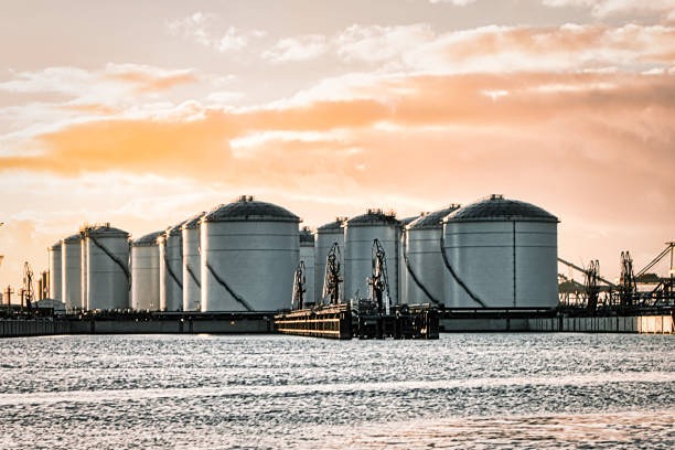 Повышение тарифов на газ и электроэнергию: как новые меры повлияют на российский бизнес в 2025–2026 годах