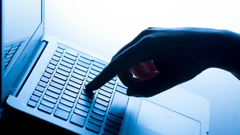 Mastercard расширяет возможности технологии искусственного интеллекта, чтобы помочь банкам выявлять случаи мошенничества