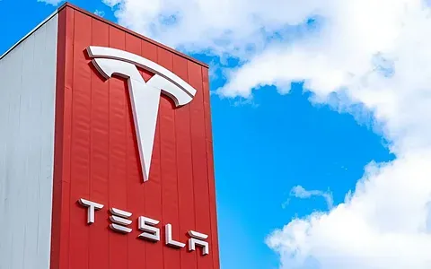 Tesla близка к пропуску даты собрания акционеров: причины и последствия