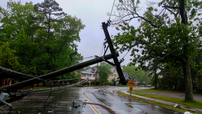 Специалисты „Россетей“ устраняют последствия непогоды