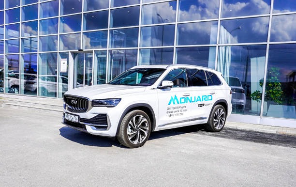 За 6 месяцев 2025 года в Россию ввезено 149 тысяч новых легковых машин