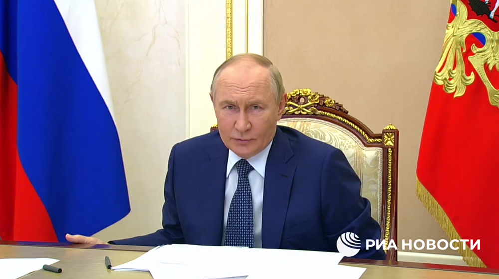 Путин и Минцифры: как будет работать закон о штрафах за поиск экстремистских материалов