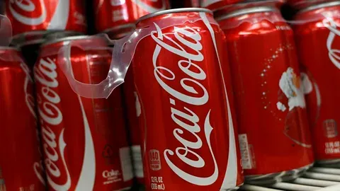 Coca-Cola осенью выпустит новый продукт с американским тростниковым сахаром для США