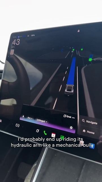 Tesla добавила Grok во все свои автомобили