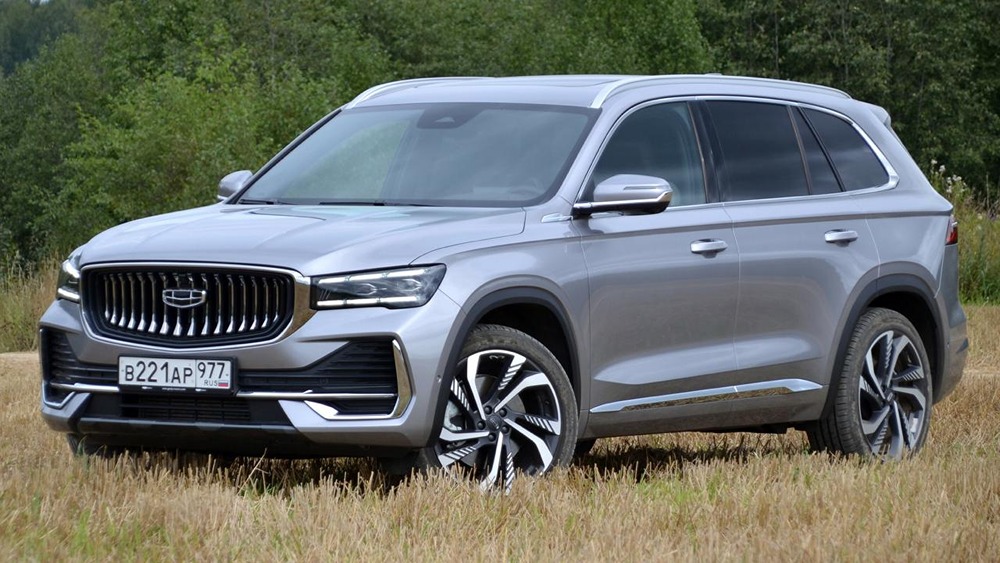 Лидер продаж в Москве: кроссовер Geely Monjaro с 2 700 проданными машинами в 2025 году
