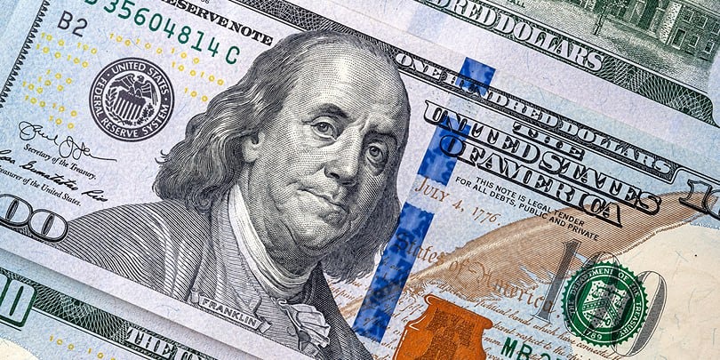 Какие сценарии могут вызвать обвал рубля и рост доллара до ₽120?