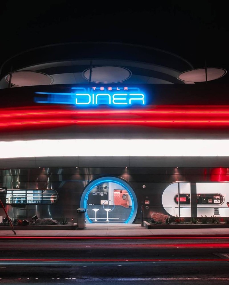 Илон Маск расширяет бизнес