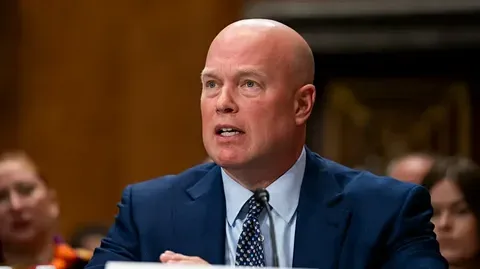 Введут ли США новые санкции против стран, покупающих российскую нефть?