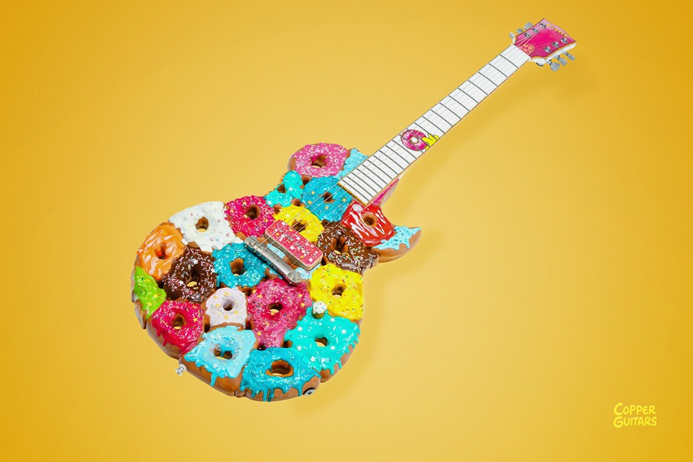 Как создатель гитары из айфонов сделал уникальную гитару для Гомера Симпсона?