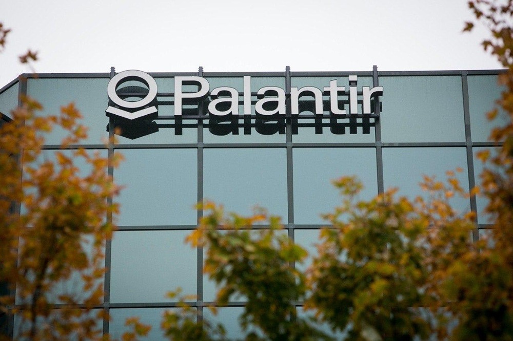 Почему Palantir стала самой дорогой компанией в мире?