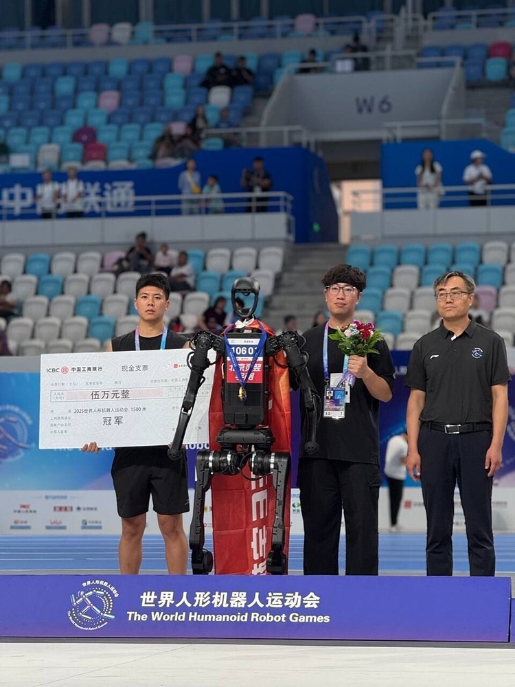 Способны ли роботы нарушать законы робототехники и наносить вред людям?