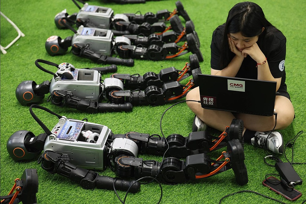 Какие соревнования роботов-гуманоидов проходят в Китае?